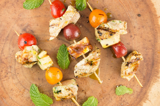 greek chicken and halloumi skewers